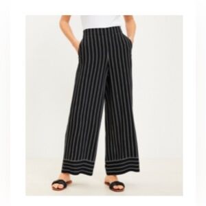Tall Fluid Wide Leg Pants in Striped Crepe Loft
Color: Black Stripe
XL Tall